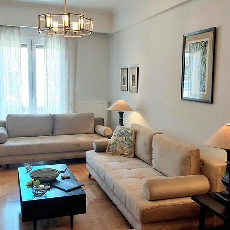 Elegant Apartment In Acropolis เอเธนส์ ภายนอก รูปภาพ