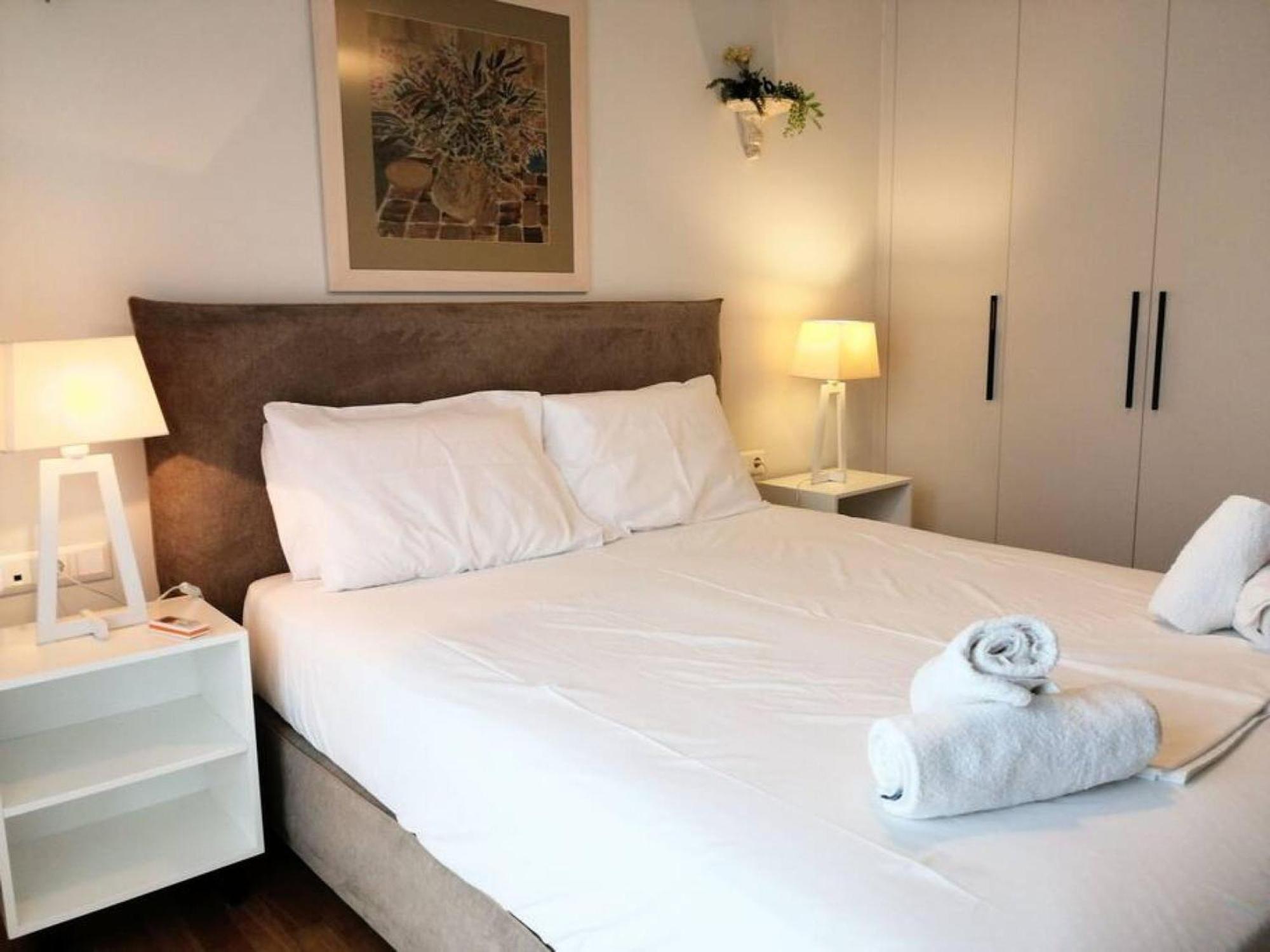 Elegant Apartment In Acropolis เอเธนส์ ภายนอก รูปภาพ