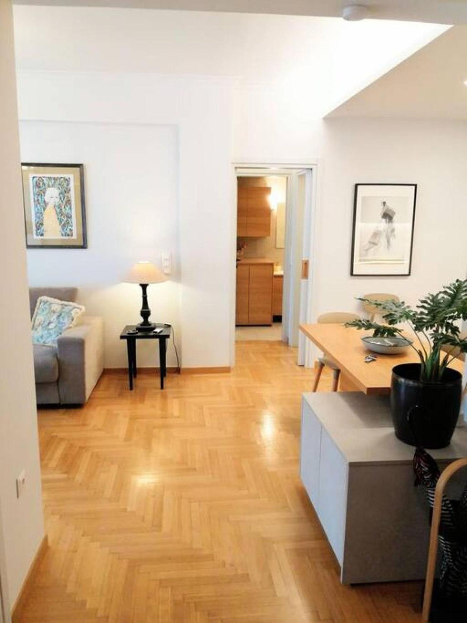 Elegant Apartment In Acropolis เอเธนส์ ภายนอก รูปภาพ