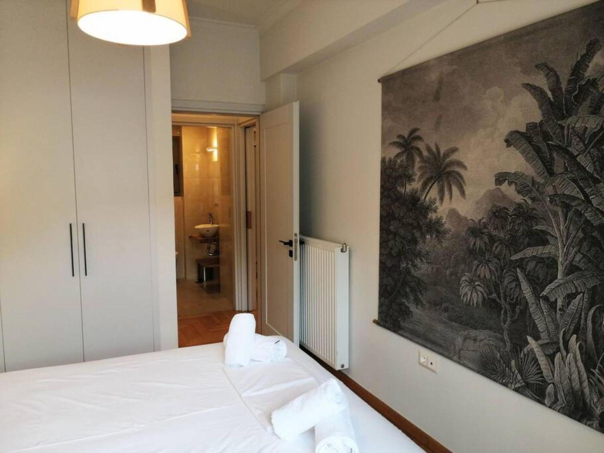 Elegant Apartment In Acropolis เอเธนส์ ภายนอก รูปภาพ