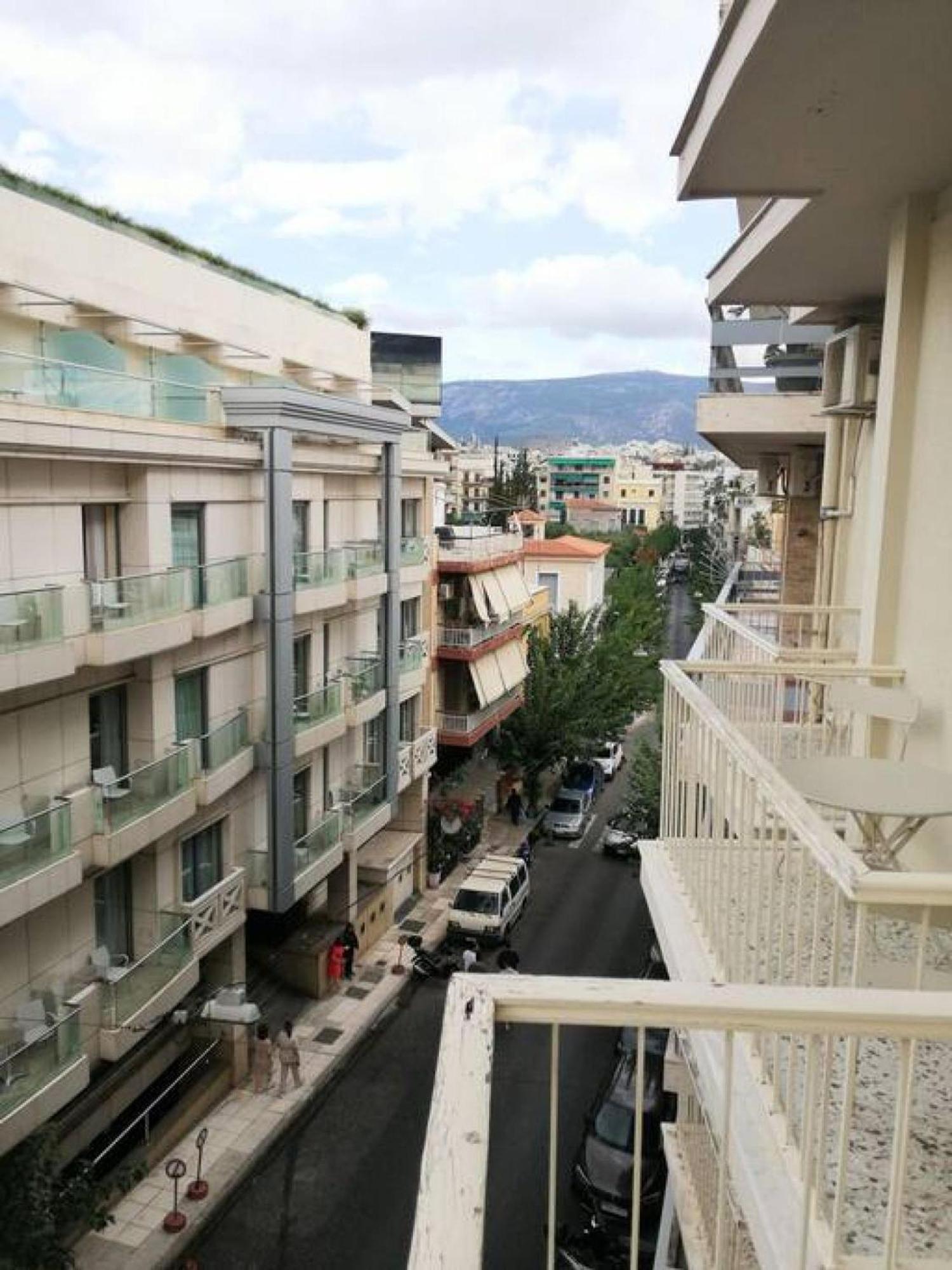 Elegant Apartment In Acropolis เอเธนส์ ภายนอก รูปภาพ