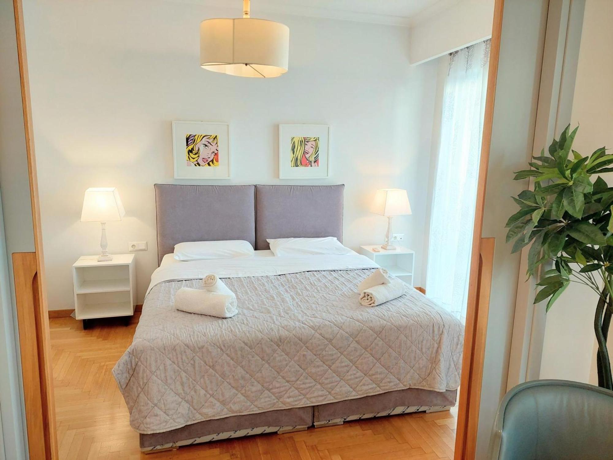 Elegant Apartment In Acropolis เอเธนส์ ภายนอก รูปภาพ